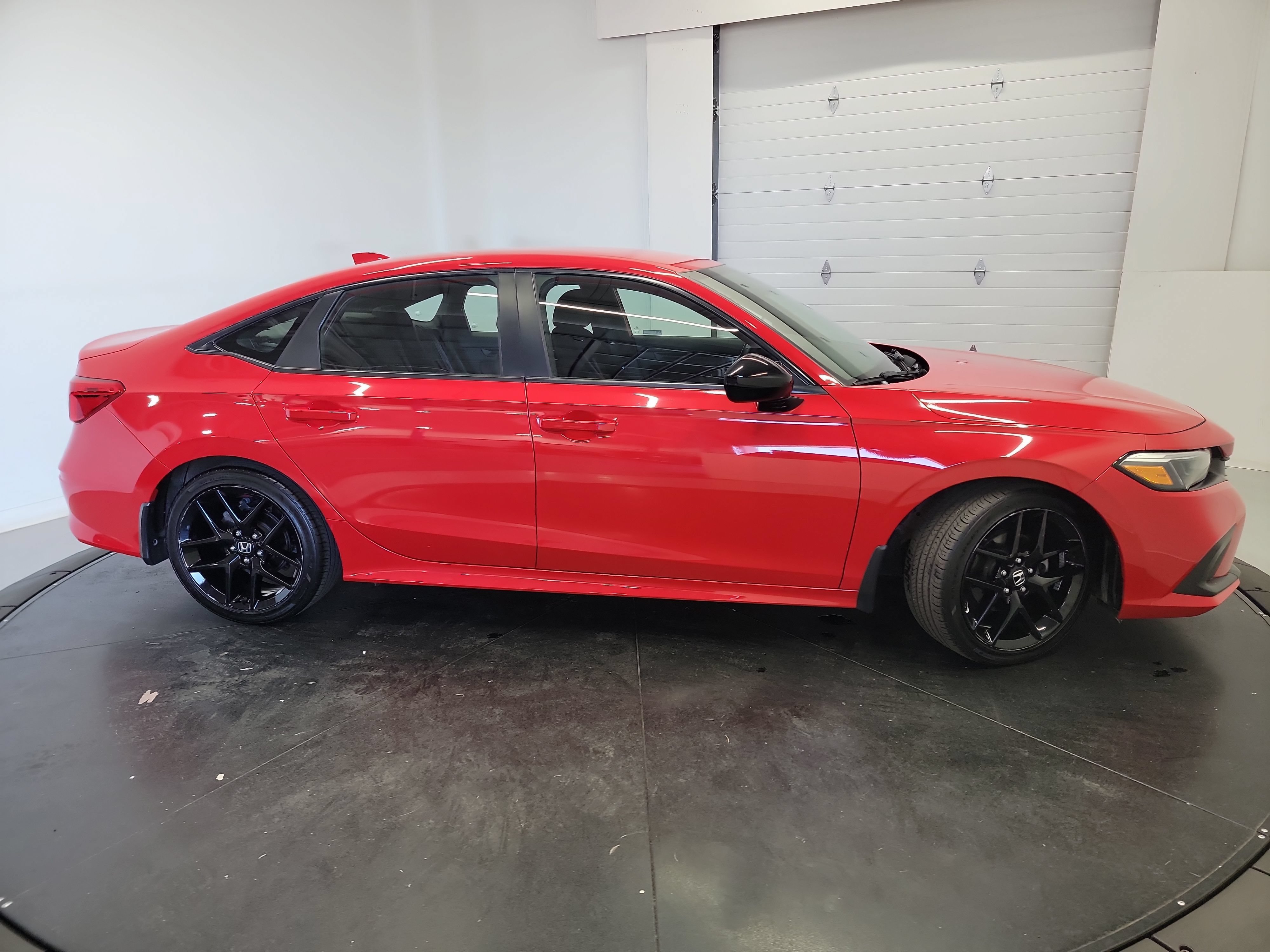 Used 2024 Honda Civic Sport image 11