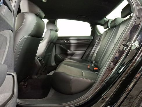 Used 2022 Honda Accord Sport image 10