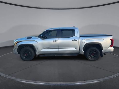 Used 2024 Toyota Tundra SR5 w/ SR5 Premium Package RWD image 5