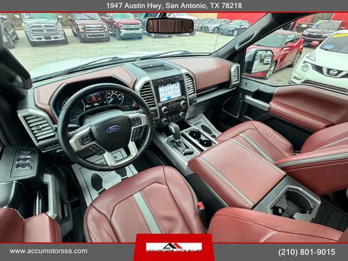 Used 2018 Ford F150 Platinum w/ Equipment Group 701A Luxury image 23
