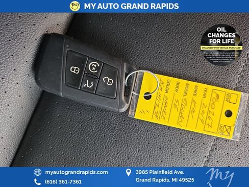 Used 2019 Volkswagen Tiguan SEL image 35