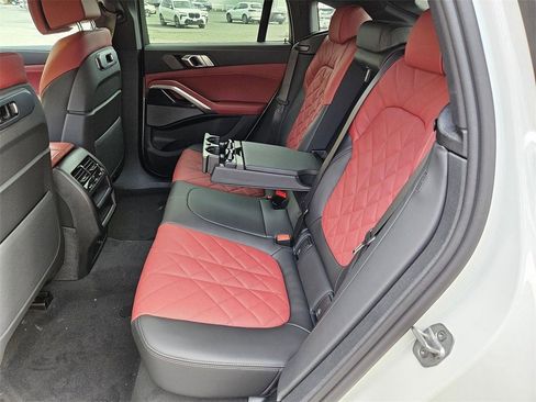 New 2026 BMW X6 xDrive40i w/ Premium Package image 21