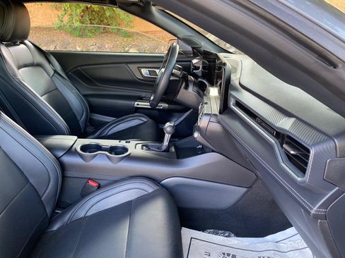 Used 2025 Ford Mustang Premium RWD image 42