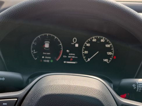 Certified 2026 Honda HR-V LX image 23