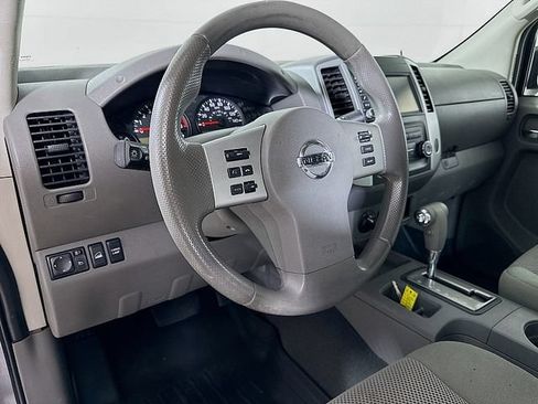 Used 2019 Nissan Frontier SV AWD/4WD image 9