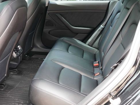 Used 2019 Tesla Model 3 Long Range RWD image 21