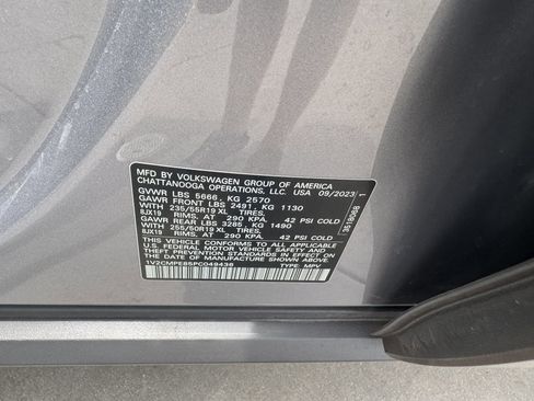 Used 2023 Volkswagen ID.4 Pro image 41