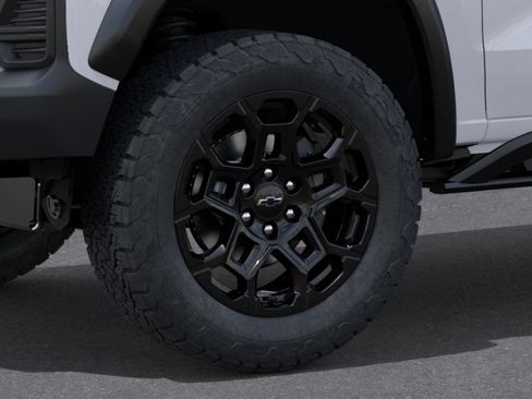 New 2026 Chevrolet Colorado Trail Boss AWD/4WD image 9