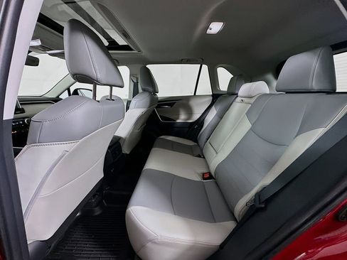 Used 2025 Toyota RAV4 XLE Premium w/ Weather Package FWD image 17