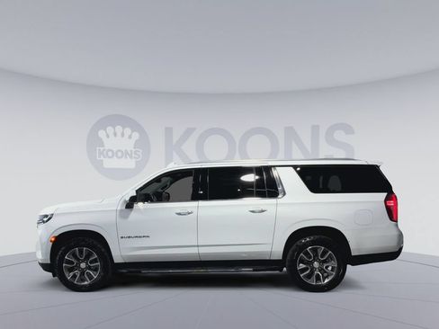 Used 2021 Chevrolet Suburban LT AWD/4WD image 7