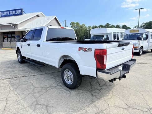 Used 2022 Ford F250 XL w/ Power Equipment Group AWD/4WD image 4
