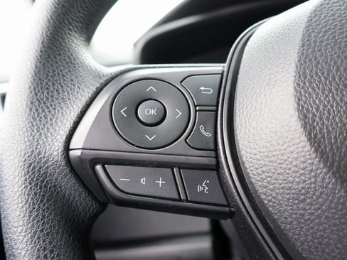 Used 2025 Toyota Corolla LE image 25