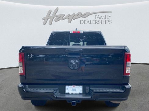 Used 2022 RAM 1500 Big Horn RWD image 4