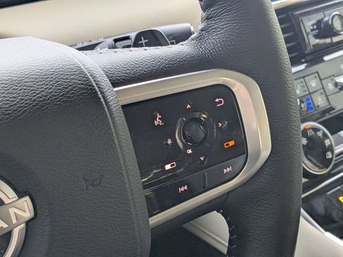 Used 2025 Nissan Armada Platinum w/ Convenience Package image 25