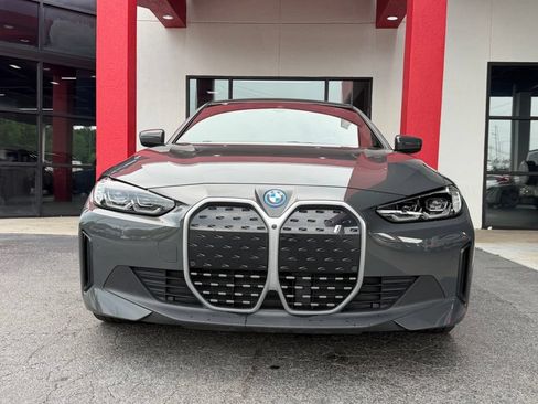 Used 2023 BMW i4 eDrive35 w/ Premium Package RWD image 3