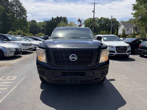 Used 2017 Nissan Titan S RWD image 3