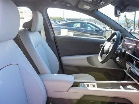 New 2025 Hyundai Ioniq 6 SEL image 22