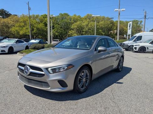 Used 2020 Mercedes-Benz A 220 4MATIC image 9