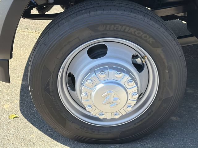 New 2026 RAM 5500 Tradesman w/ Chrome Appearance Group AWD/4WD image 15