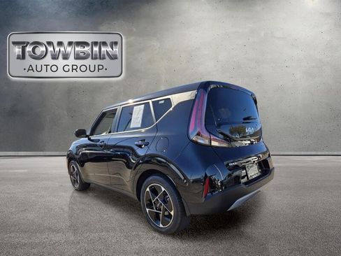 Certified 2025 Kia Soul EX FWD image 7