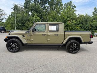 Certified 2025 Jeep Gladiator Sport AWD/4WD video 2