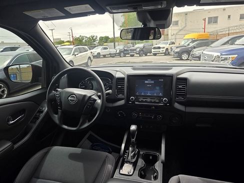Used 2023 Nissan Frontier SV w/ Midnight Edition Package AWD/4WD image 5