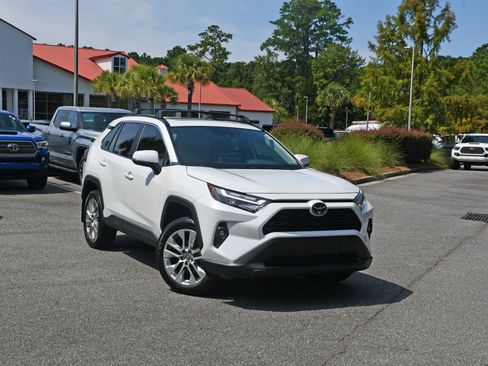 Used 2024 Toyota RAV4 XLE Premium w/ Weather Package FWD image 6