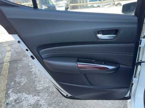 Used 2016 Acura TLX image 14