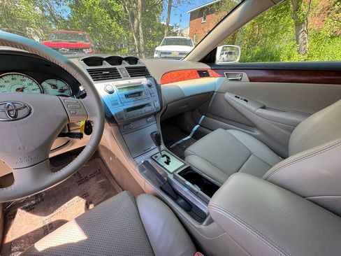 Used 2006 Toyota Solara SE FWD image 17