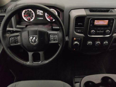 Used 2017 RAM 1500 Express AWD/4WD image 22