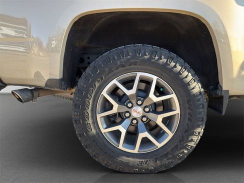 Used 2021 GMC Canyon AT4 w/ Trailering Package image 16