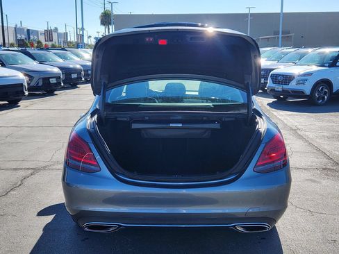 Used 2019 Mercedes-Benz C 300 Sedan image 5