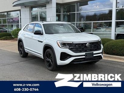 New 2026 Volkswagen Atlas Cross Sport SEL R-Line