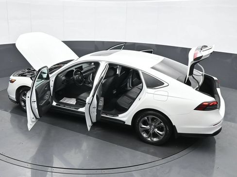 Used 2023 Honda Accord EX-L image 38