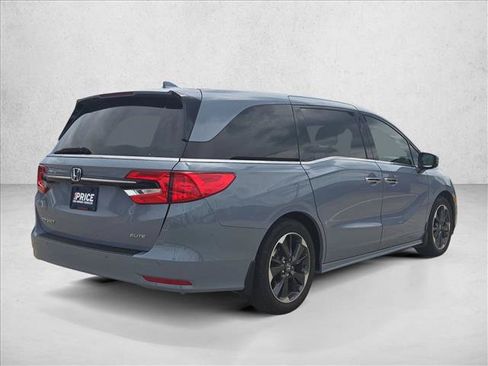 Used 2024 Honda Odyssey Elite image 6