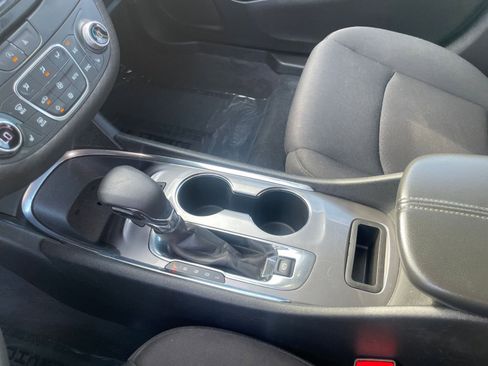 Used 2023 Chevrolet Malibu LT image 41