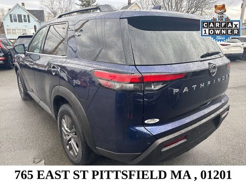 Used 2022 Nissan Pathfinder SV AWD/4WD image 5