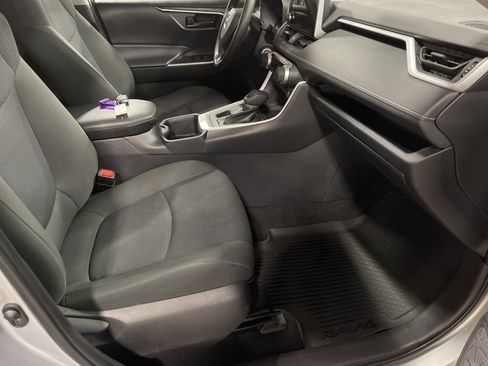 Used 2024 Toyota RAV4 LE image 12