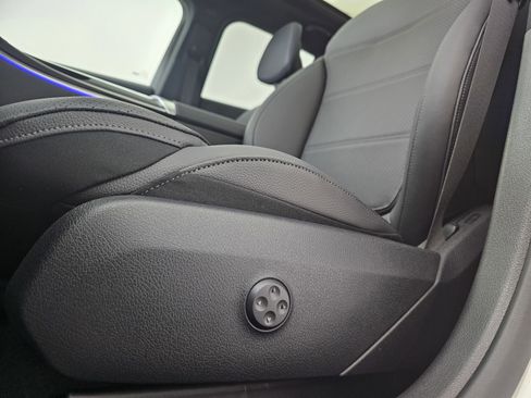 New 2026 Mercedes-Benz GLC 300 4MATIC image 10