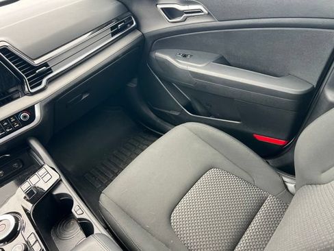 Certified 2023 Kia Sportage LX AWD/4WD image 14