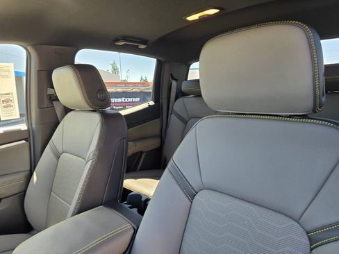 New 2025 Chevrolet Colorado ZR2 w/ Technology Package image 7