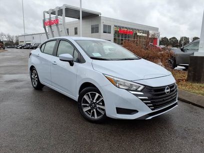 New 2025 Nissan Versa SV w/ Trunk Package