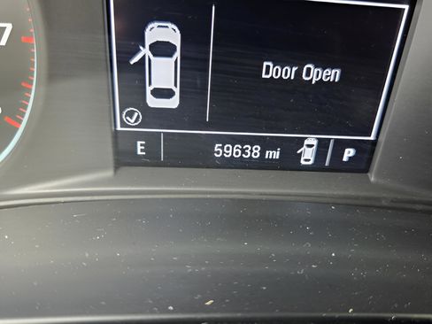 Used 2024 Chevrolet Malibu LT FWD image 30