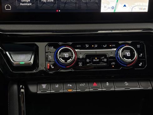 New 2026 GMC Sierra 2500 AT4 w/ AT4 Premium Plus Package AWD/4WD image 30