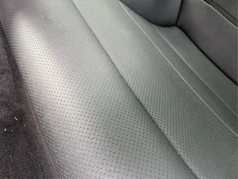 Used 2018 Ford Mustang GT Premium RWD image 16