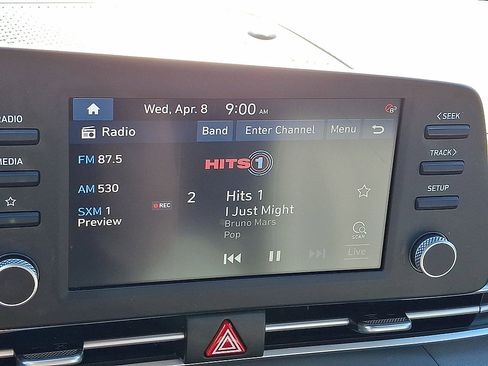 Used 2023 Hyundai Elantra SEL FWD image 14