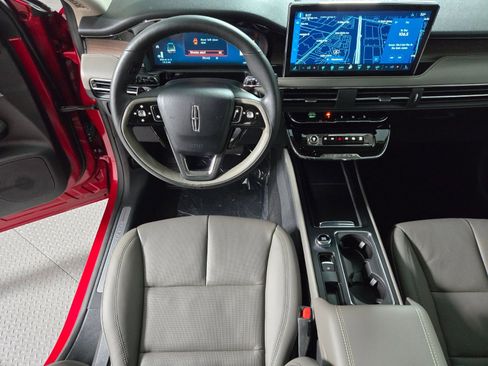 New 2026 Lincoln Corsair Reserve w/ Jet Appearance Package AWD/4WD image 11