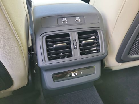 New 2026 Audi Q5 Premium image 15