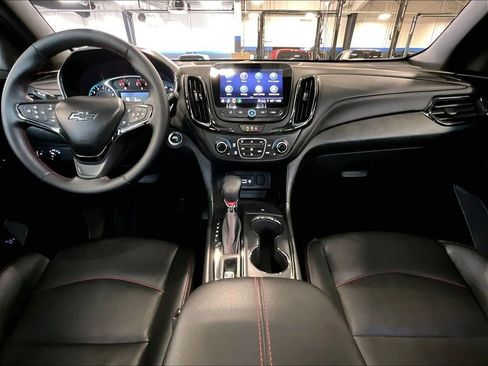 Used 2023 Chevrolet Equinox RS w/ RS Leather Package AWD/4WD image 22