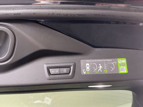 New 2026 BMW X5 xDrive40i w/ Executive Package image 30